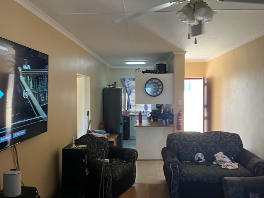 2 Bedroom Property for Sale in Despatch Central Eastern Cape